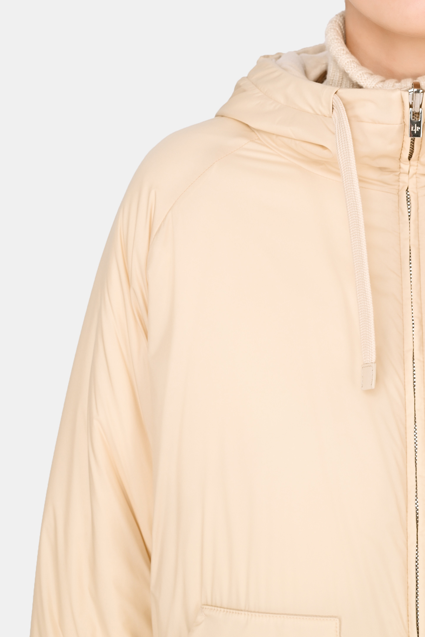 Куртка LORO PIANA F1-FAL7250, цвет: Молочный, Женский