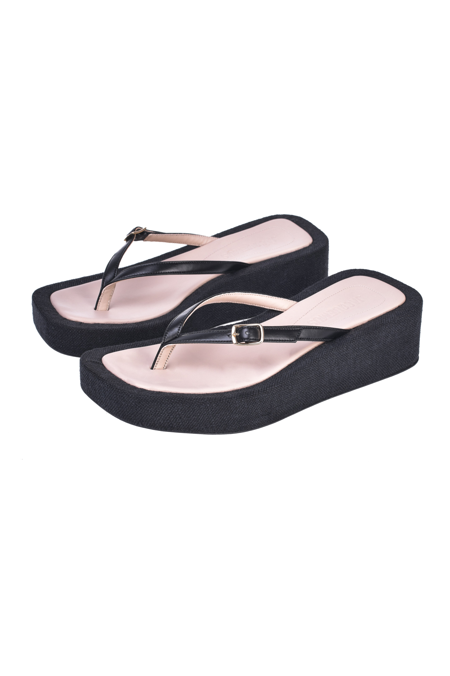 Шлепанцы JACQUEMUS 211FO04-211, цвет: Черный, Женский